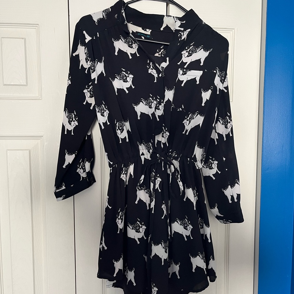 BLACK AND WHITE FRENCH BULLDOG PRINT TUNIC BLOUSE WITH DRAWSTRING WAIST-MEDIUM